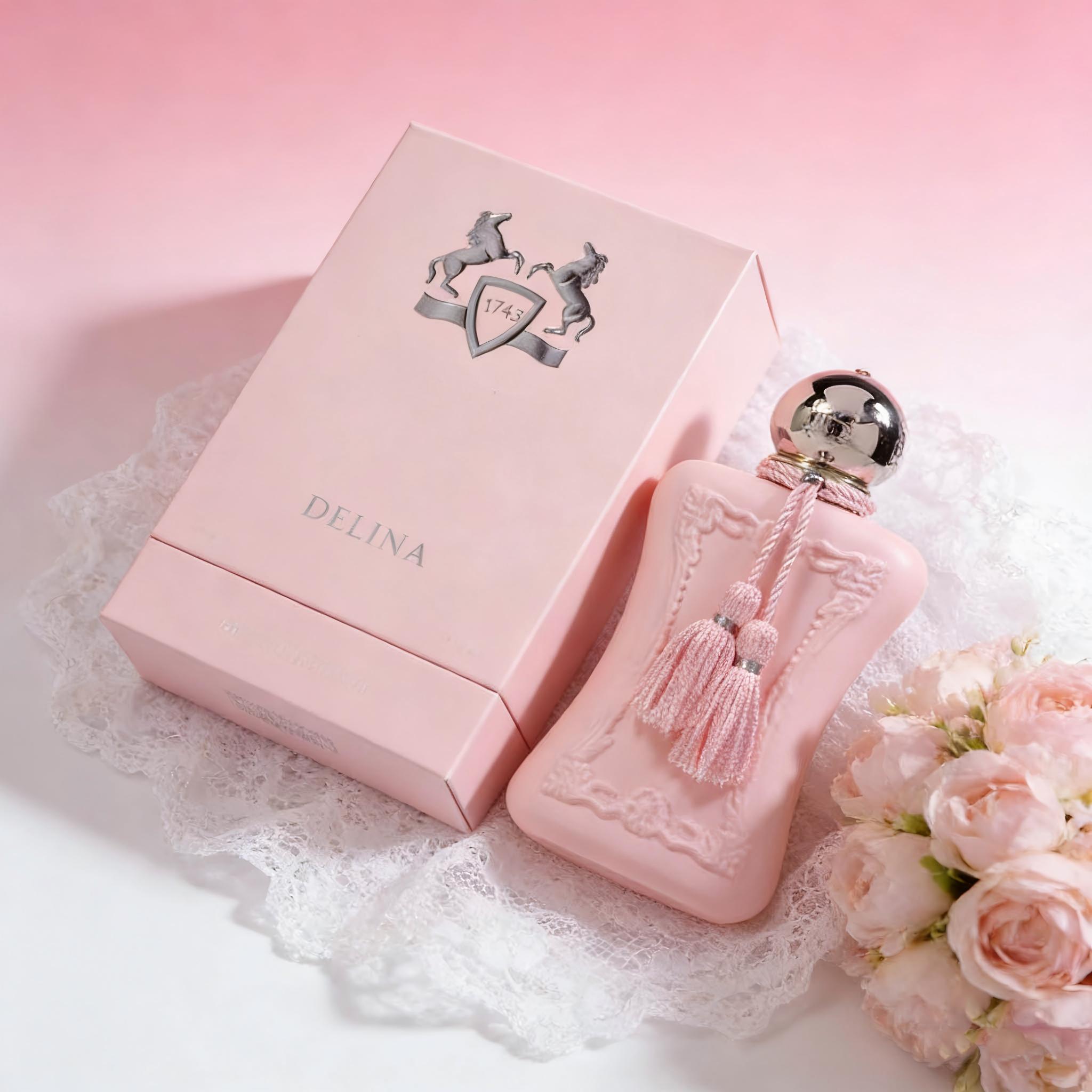 Home Bar Accessories - 델리나 EDP: 우아한 핑크색 병에 태슬